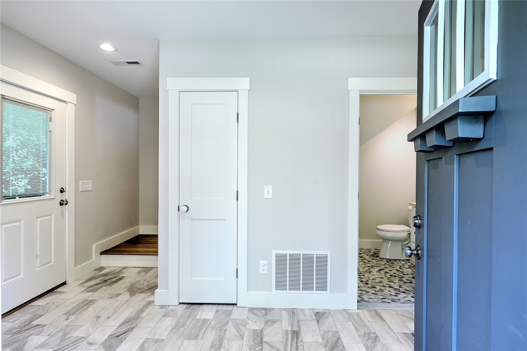 137 Rosebriar Avenue