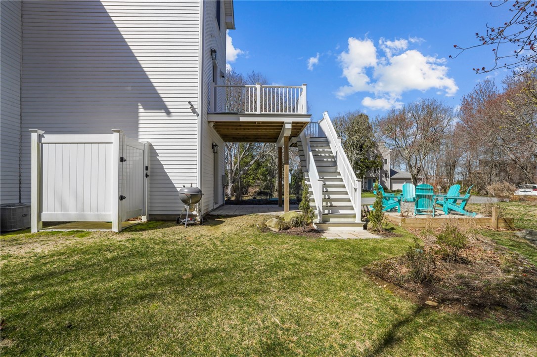 South Kingstown, Rhode Island, 02879, United States, 2 Bedrooms Bedrooms, ,3 BathroomsBathrooms,Residential,Active,2026805