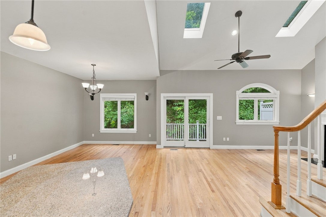 131 Fruit Hill Avenue 10