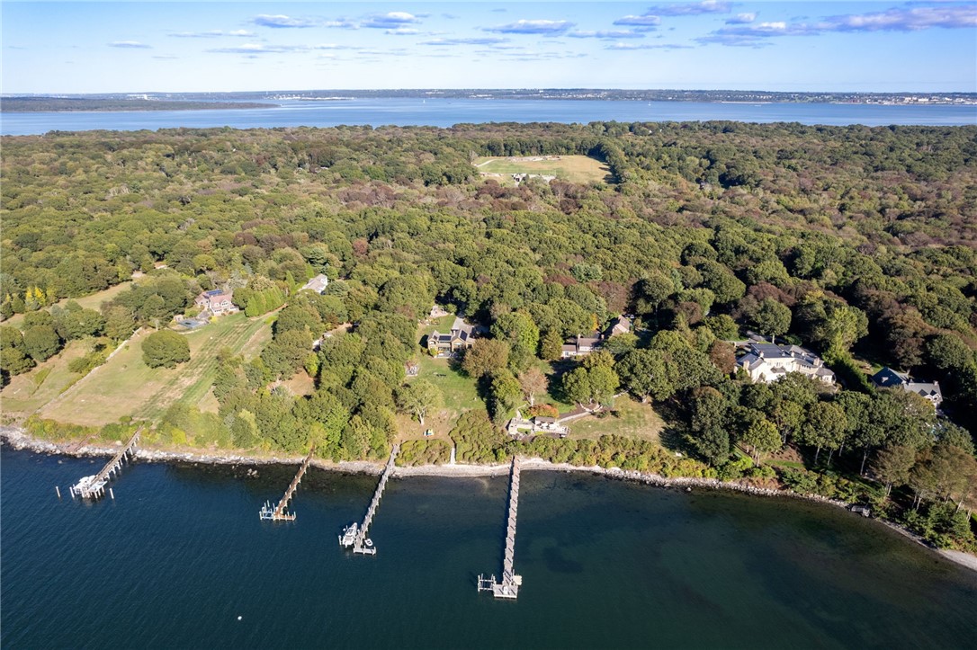 1191 NORTH MAIN Road