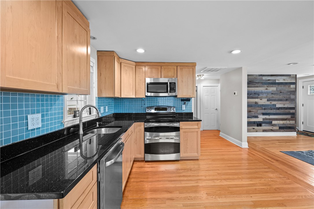 21 Delway Road