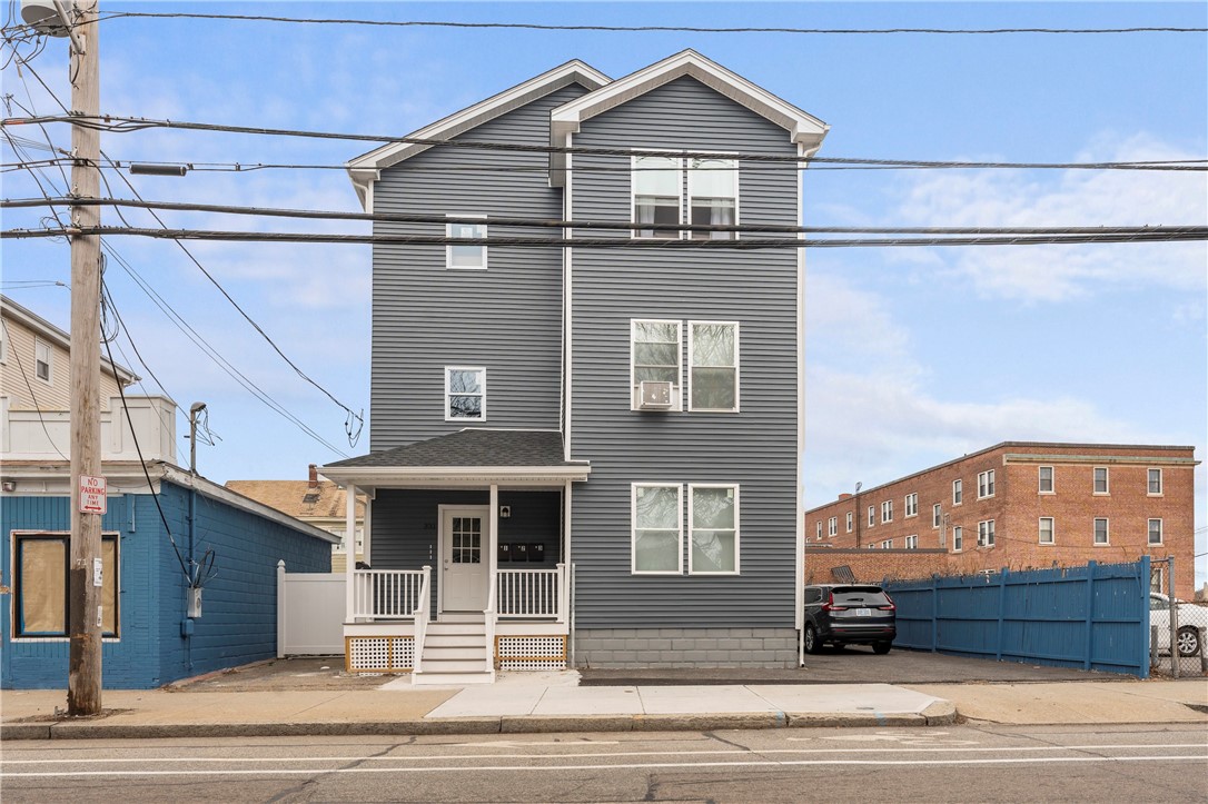 331 Douglas Avenue