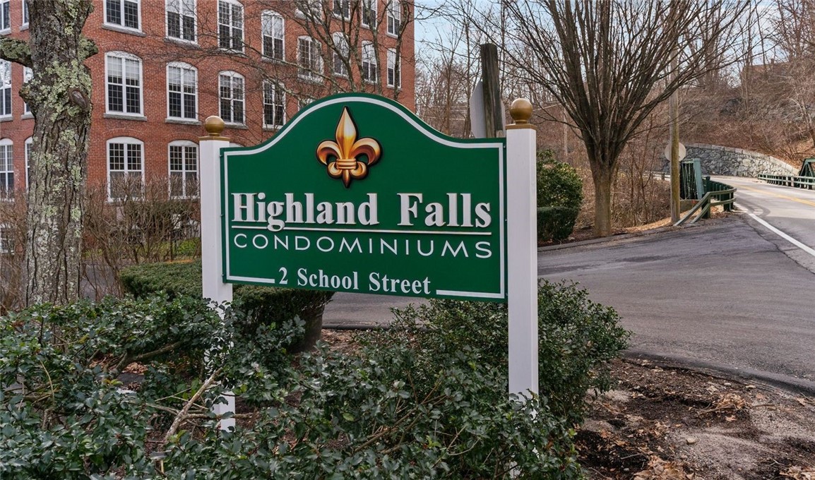 2 School Street 503