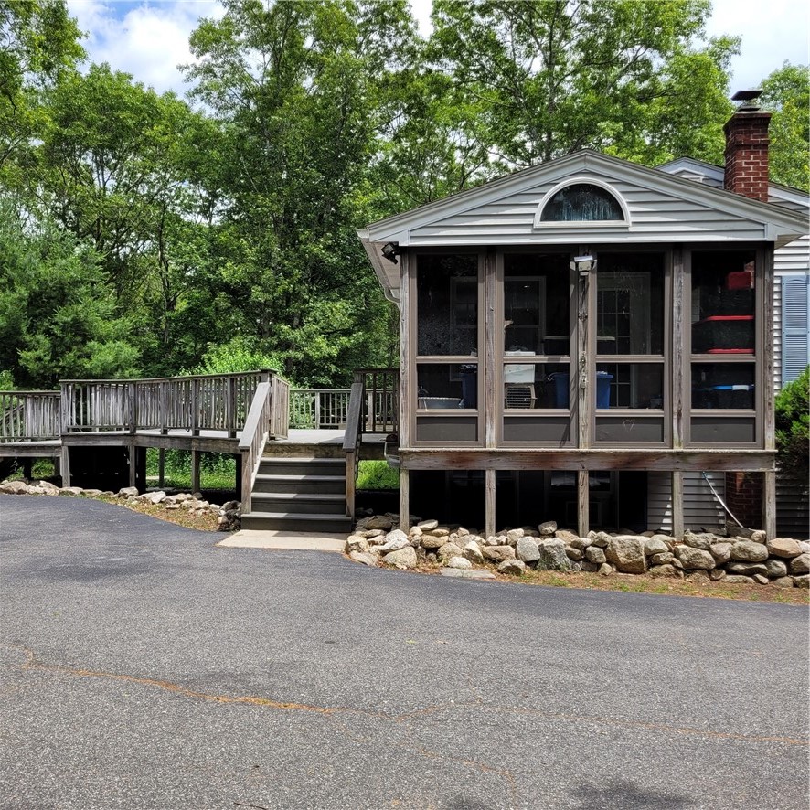 239 John Potter Road