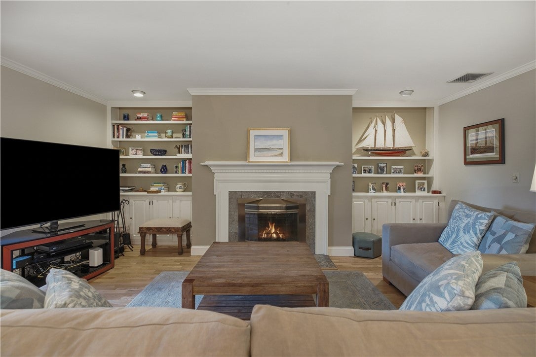 32 Belmont Drive 4