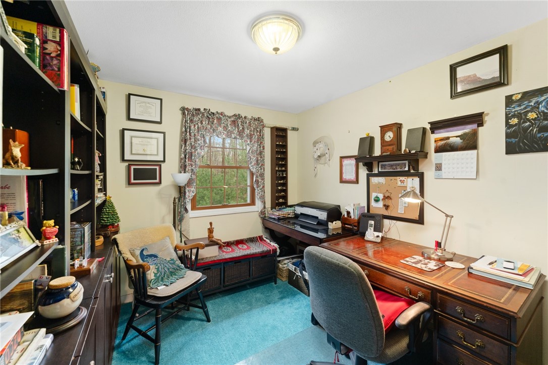 Richmond, Rhode Island 02892, United States, 3 Bedrooms Bedrooms, ,2 BathroomsBathrooms,Residential,Active,113758