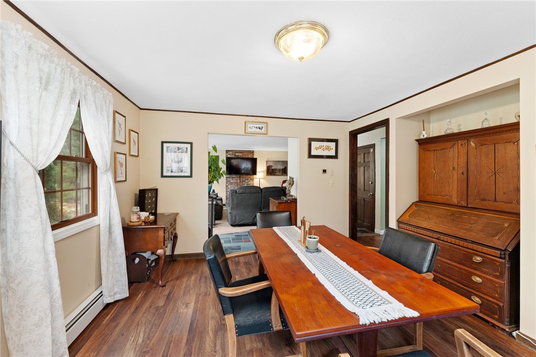 Richmond, Rhode Island 02892, United States, 3 Bedrooms Bedrooms, ,2 BathroomsBathrooms,Residential,Active,113758