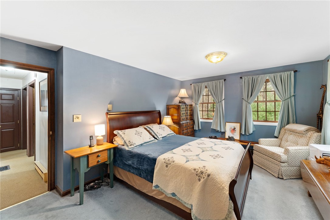 Richmond, Rhode Island 02892, United States, 3 Bedrooms Bedrooms, ,2 BathroomsBathrooms,Residential,Active,113758