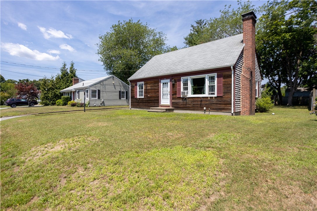 73 lindy Avenue