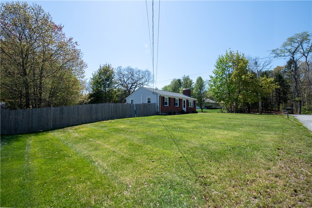 1 Knollwood Drive