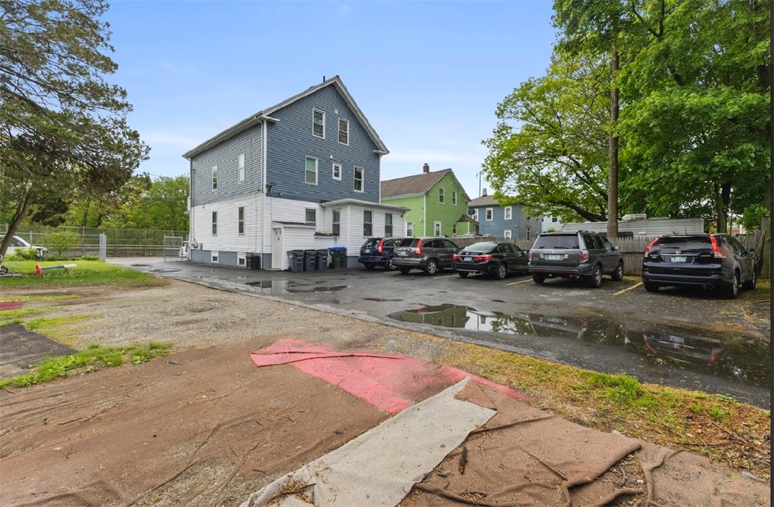 97 Detroit Avenue