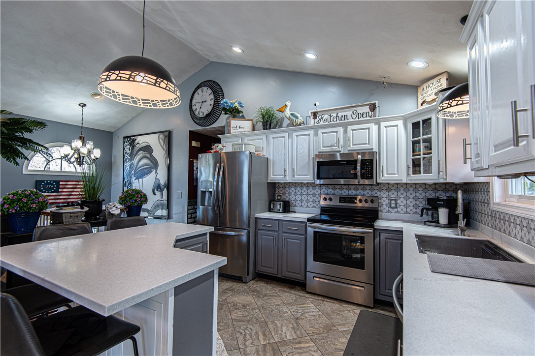 9 Timber Walk Drive