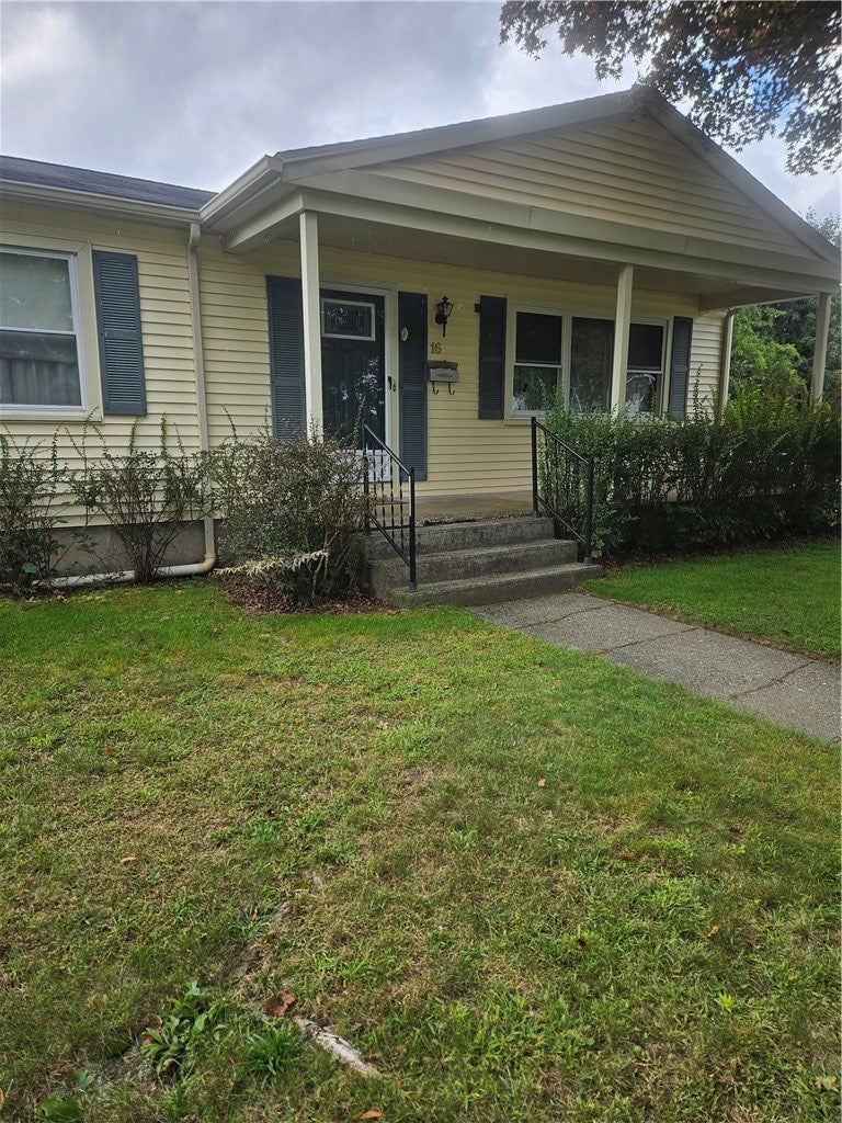 16 Brooks Farm Drive