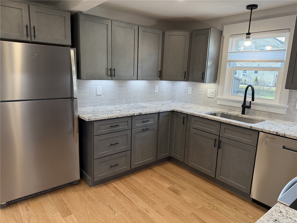863 Main Street 1