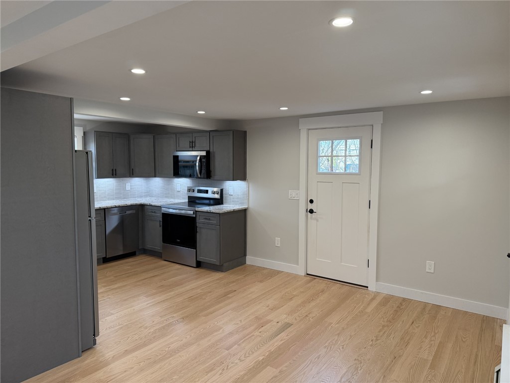 863 Main Street 1