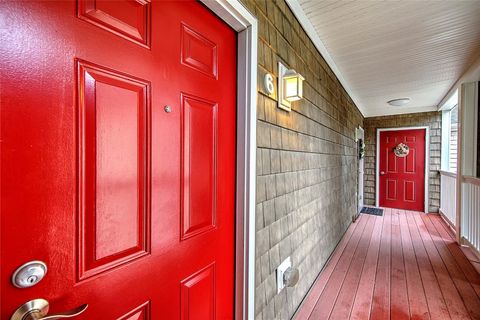 70 Turner Street E-6 Warwick RI 02886