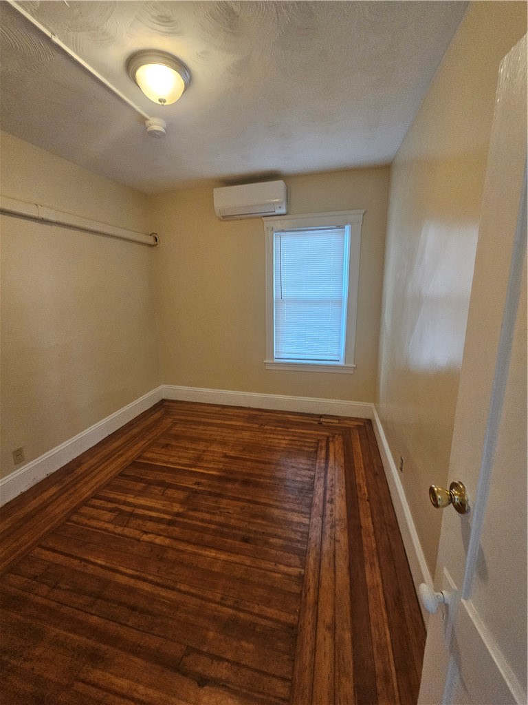 69 Fales Street 71
