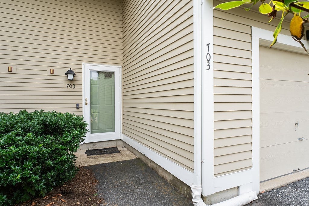 703 Brookhaven Lane 703