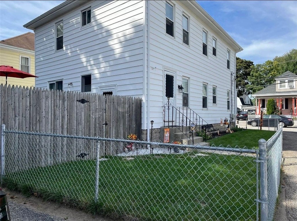 65 Darlingdale Avenue 67