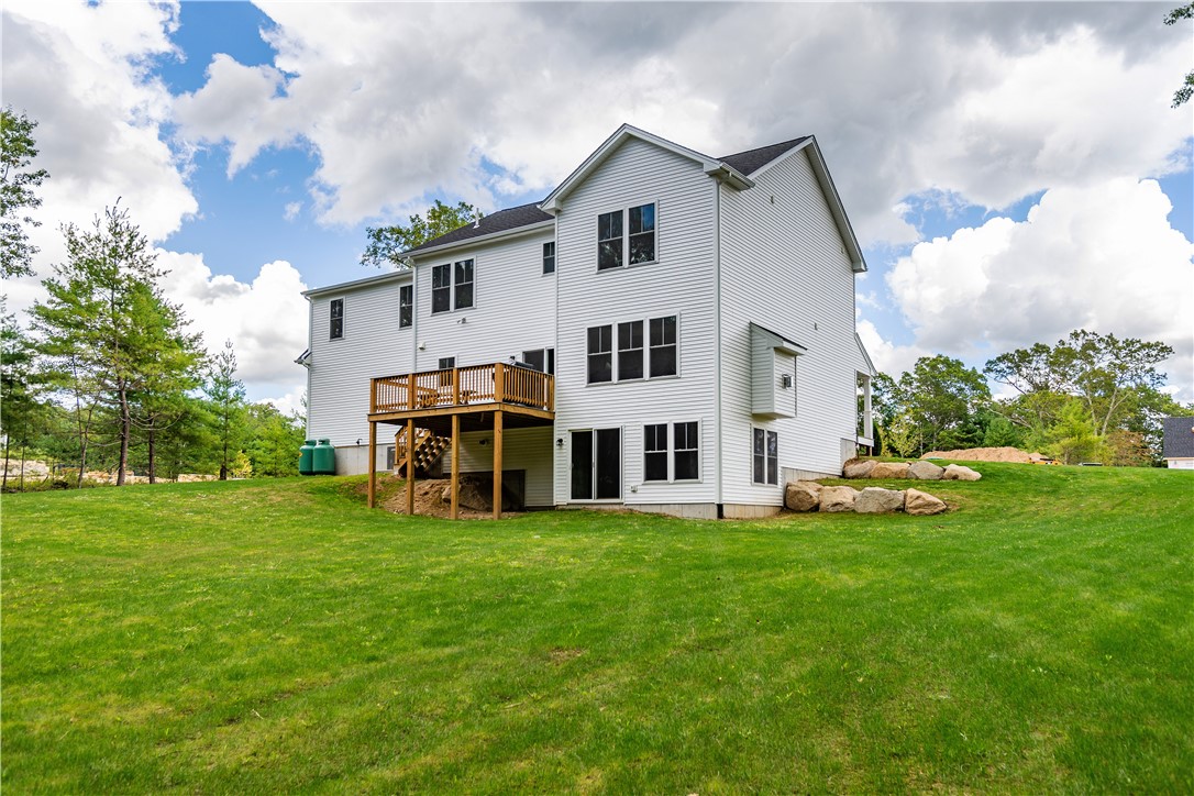 Coventry, Rhode Island 02816, United States, 4 Bedrooms Bedrooms, ,3 BathroomsBathrooms,Residential,Active,201021