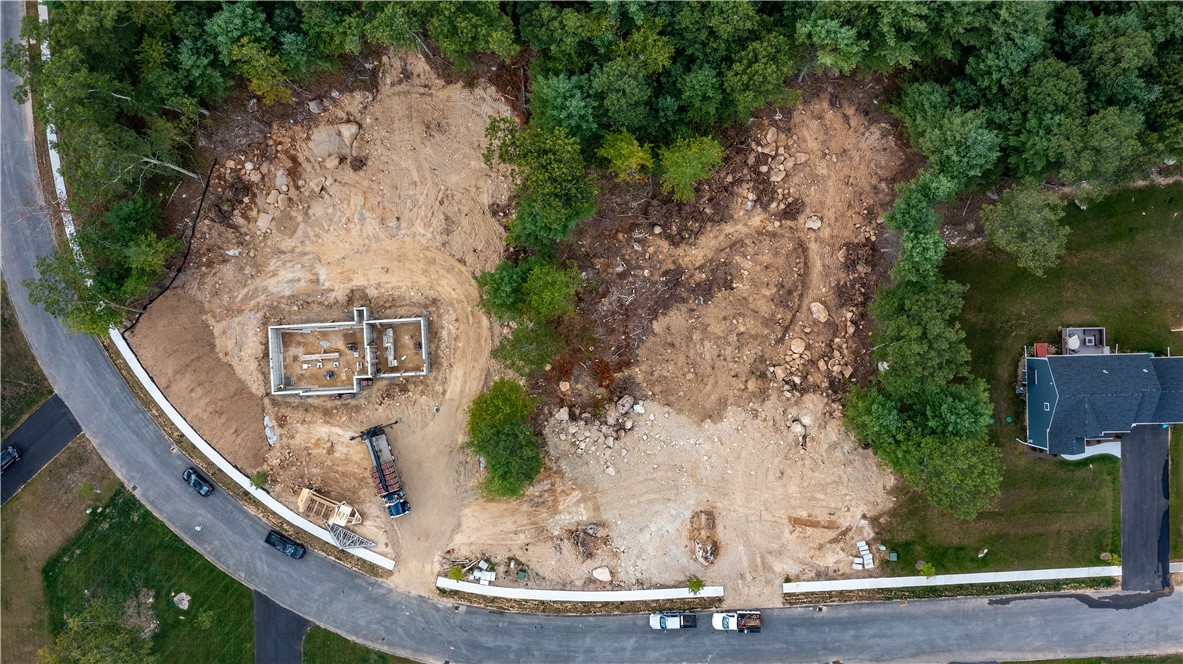 Coventry, Rhode Island 02816, United States, 4 Bedrooms Bedrooms, ,3 BathroomsBathrooms,Residential,Active,201021