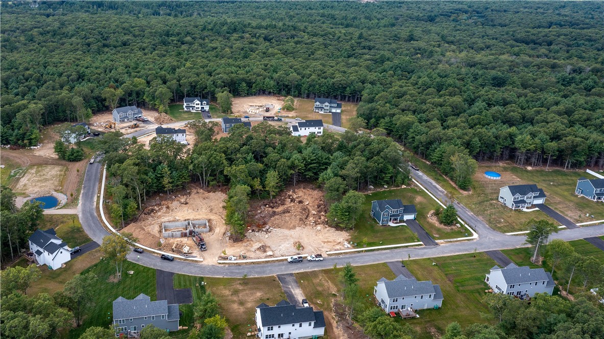 Coventry, Rhode Island 02816, United States, 4 Bedrooms Bedrooms, ,3 BathroomsBathrooms,Residential,Active,201021