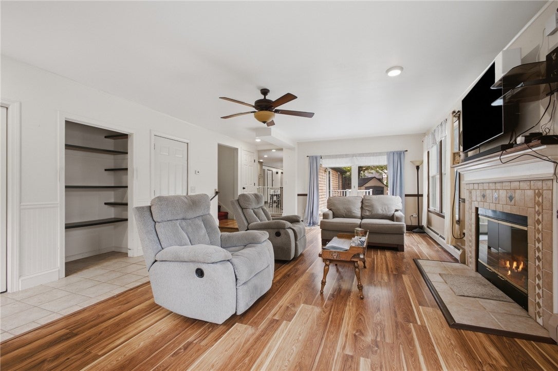 4 Anthony Road