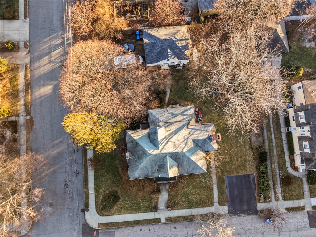 118 Arnold Avenue