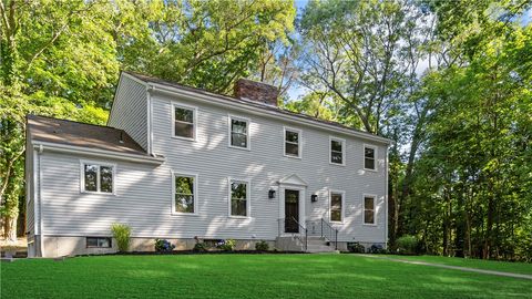 Single Family Residence in Barrington RI 25 North Lake Drive.jpg