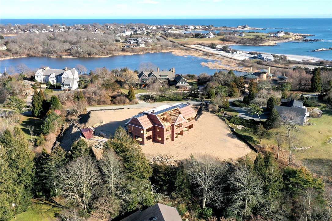 11 Ocean Heights Road