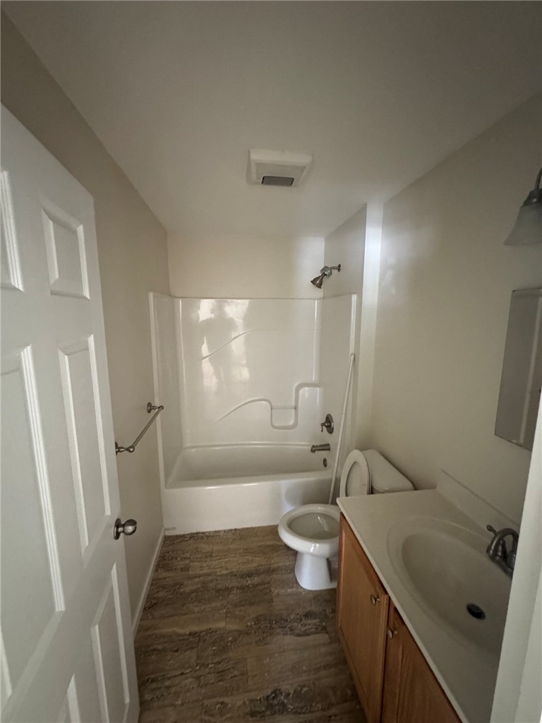 73 South Ferry Road