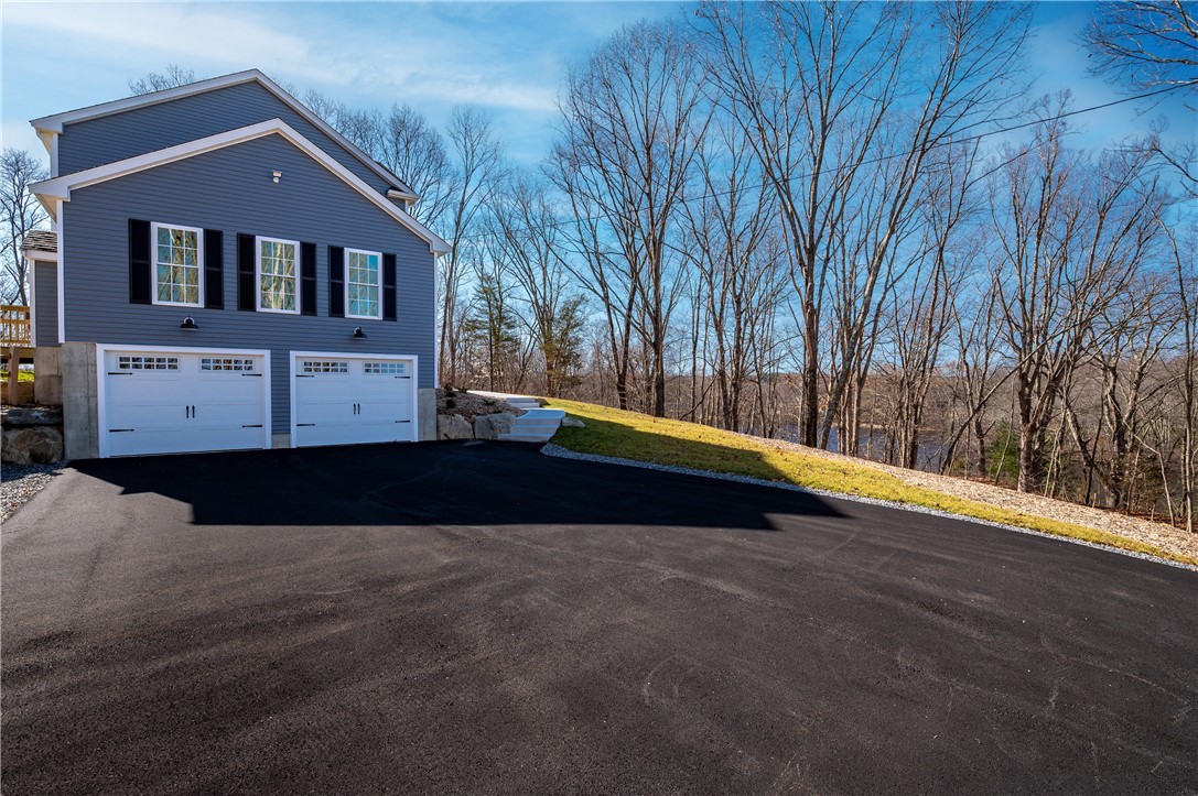 4 Jencks Road