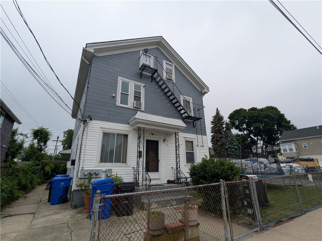60 Sherman Street 62