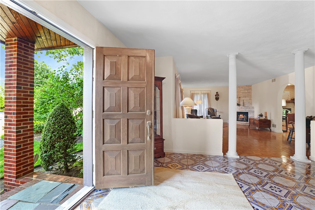 82 Mountain Laurel Drive
