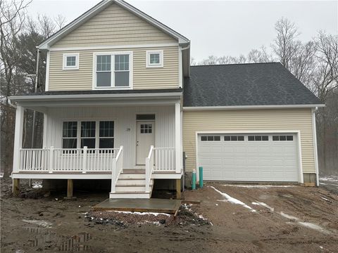 28 Wyndham Way North Kingstown RI 02852