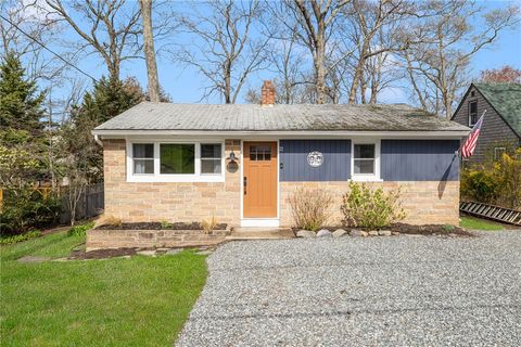 22 Spindrift Drive North Kingstown RI 02874