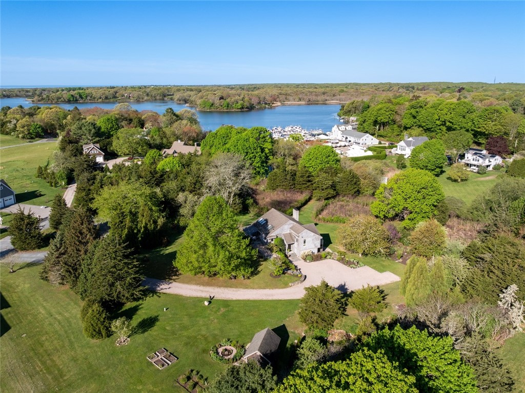 11 Mill Brook Court