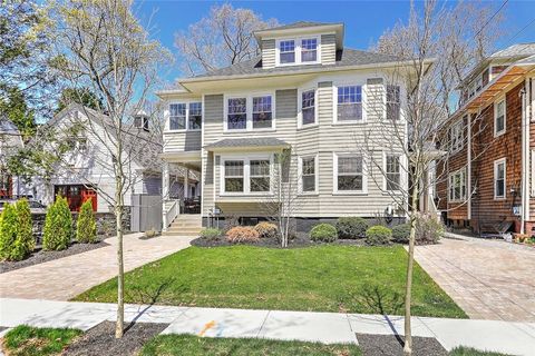 256 258 President Avenue Providence RI 02906