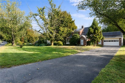 241 Douglas Pike Smithfield RI 02917