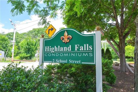 2 School Street 223 Lincoln RI 02865