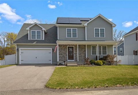 116 Theresa Marie Avenue Woonsocket RI 02895