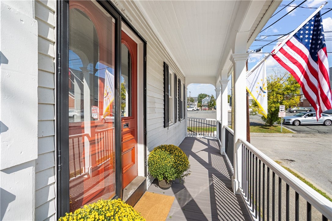 37 Lincoln Avenue 3
