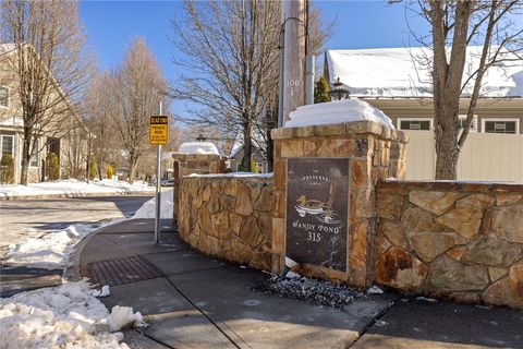 315 Old River Road 3 Lincoln RI 02838