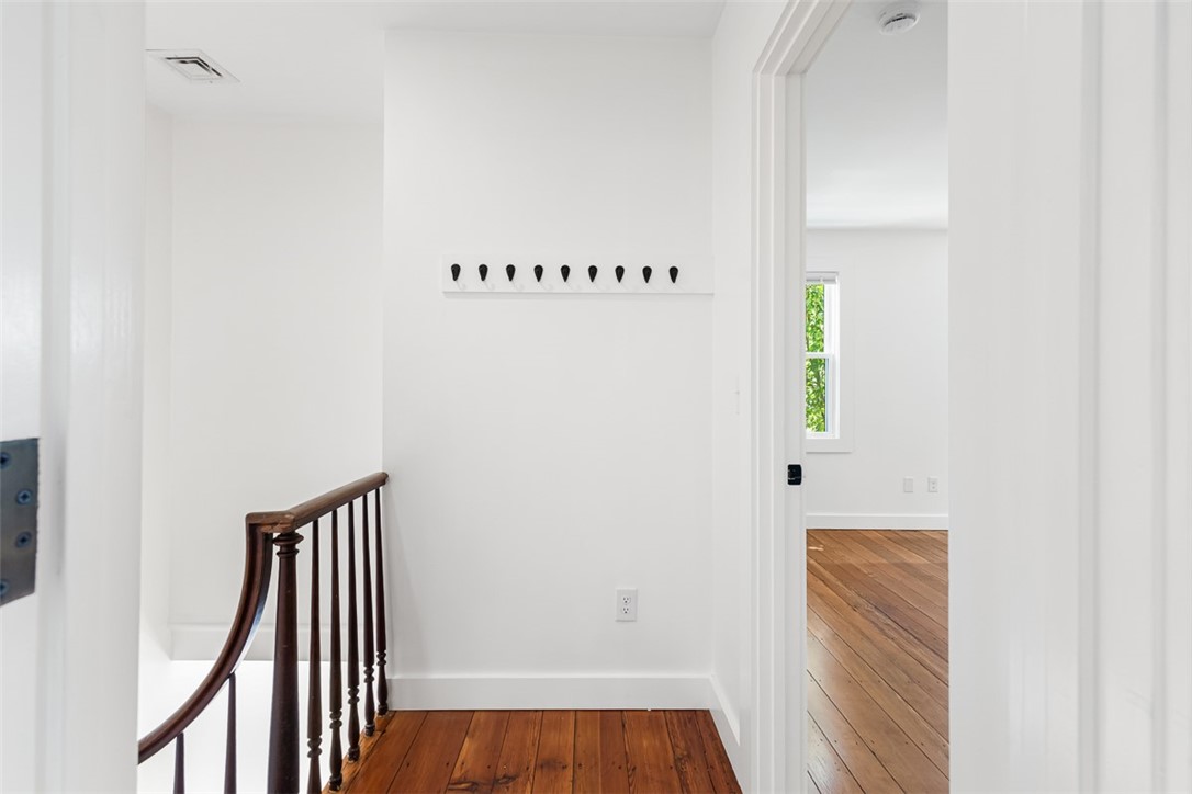 128 Sheldon Street