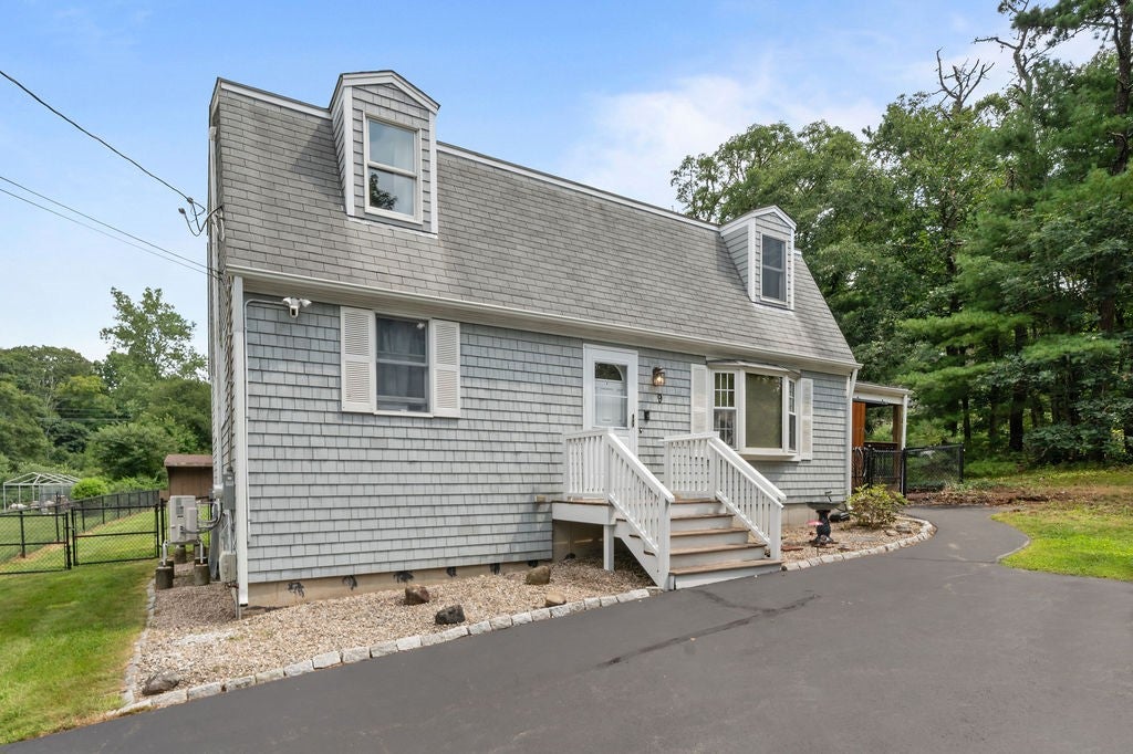 9 Tarpon Lane