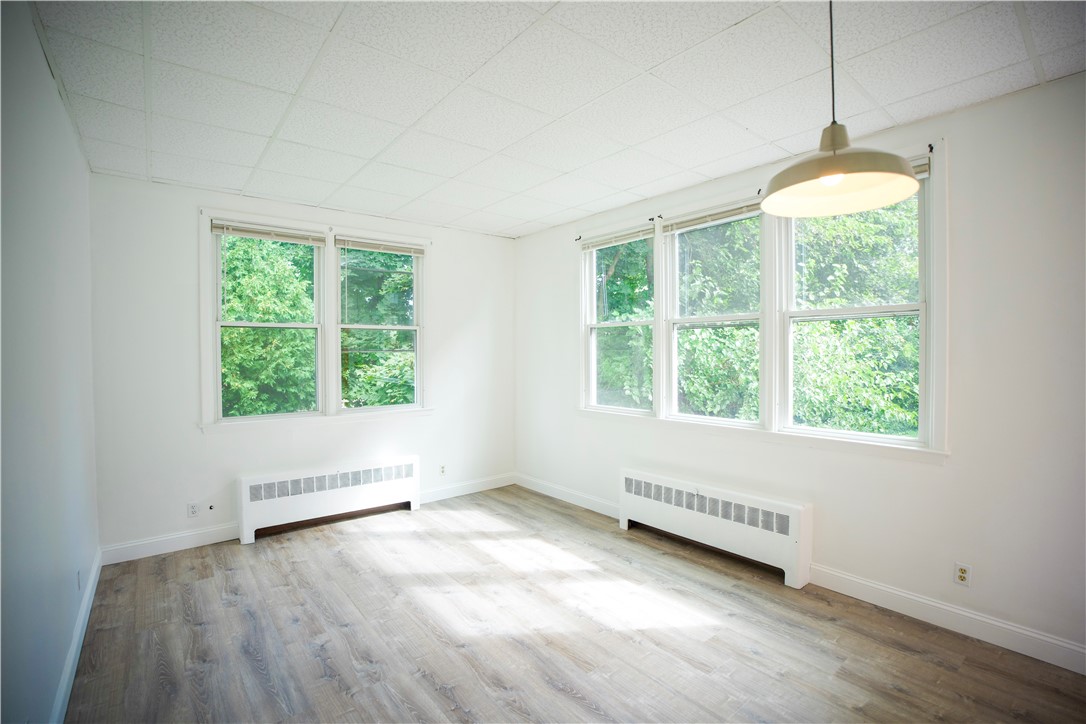 362 Main Street 6