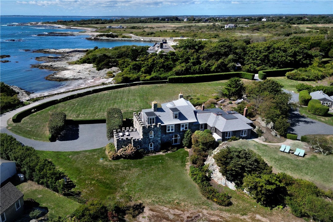 6 Price's Cove Avenue
