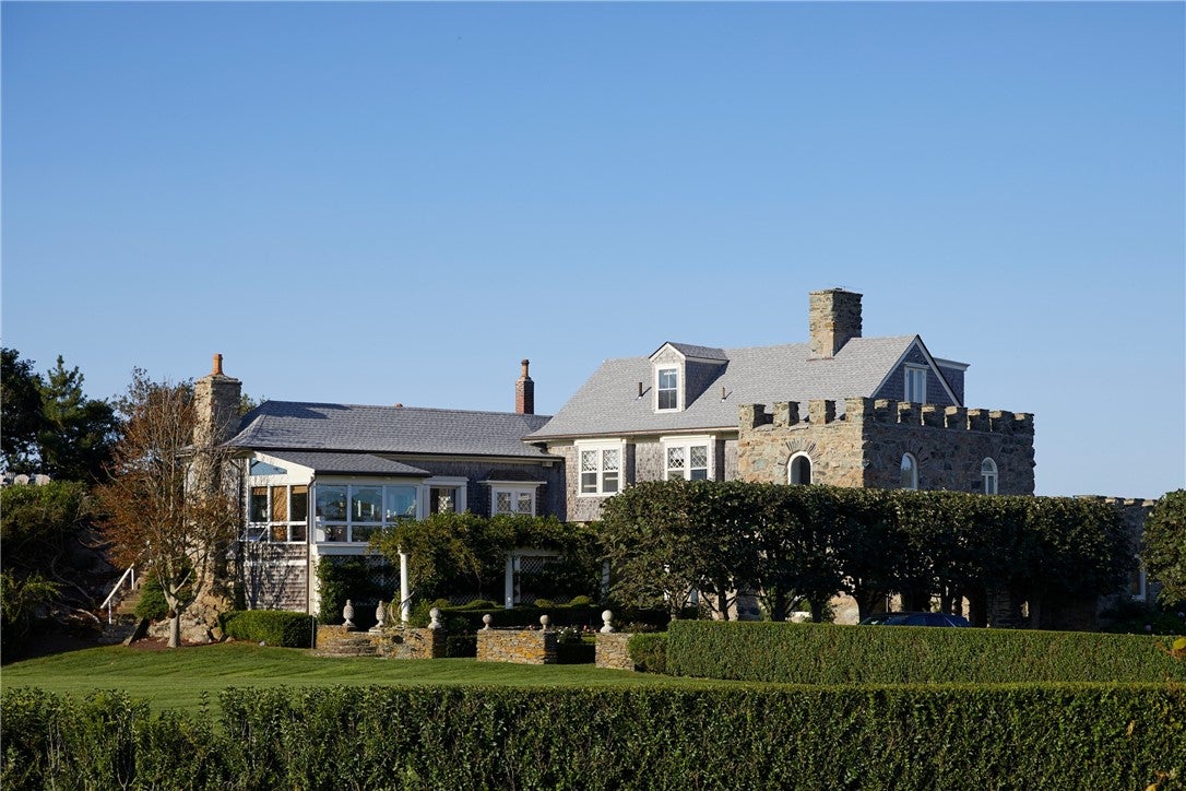 6 Price's Cove Avenue