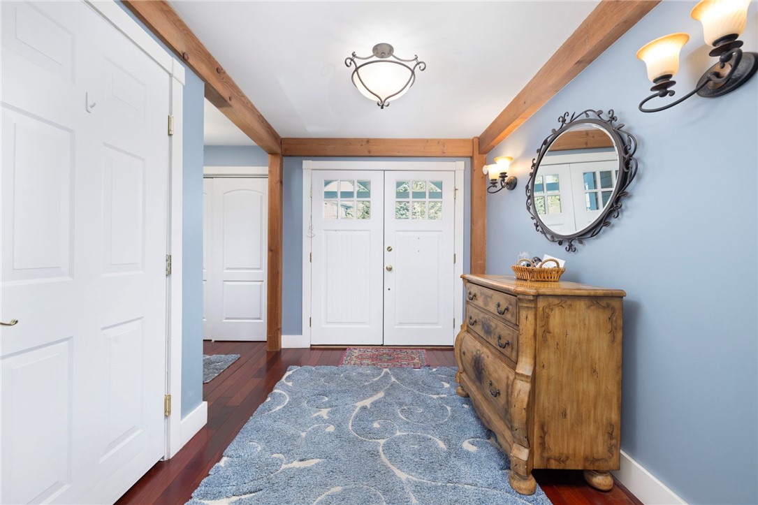 109 Umiak Avenue