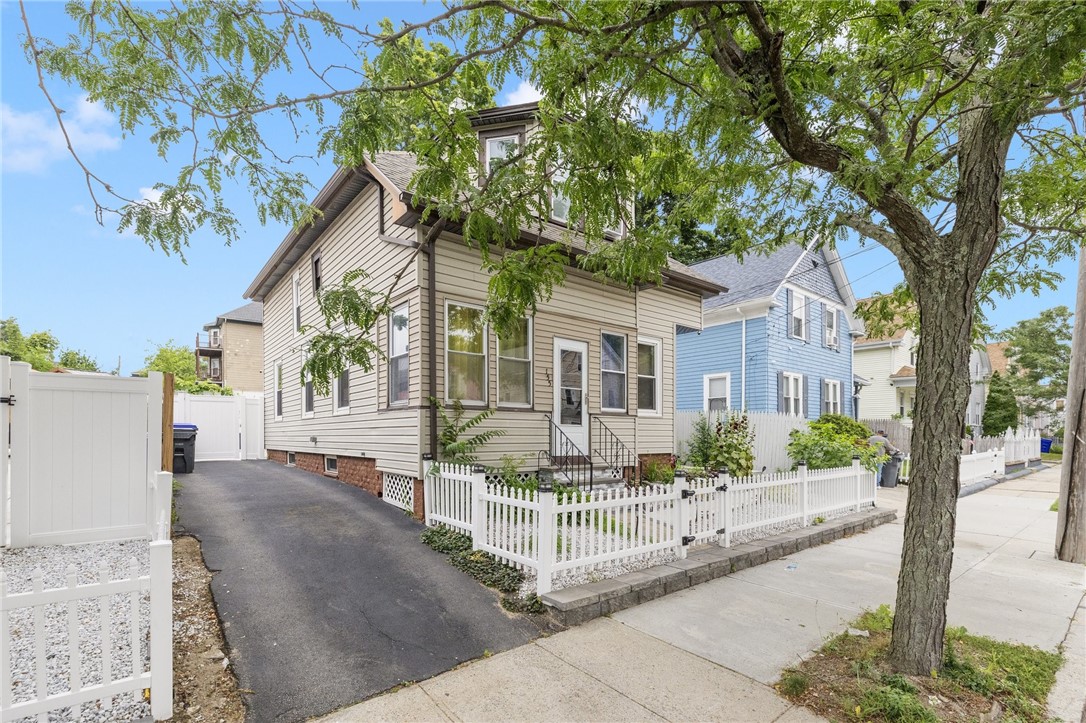 155 Early Street